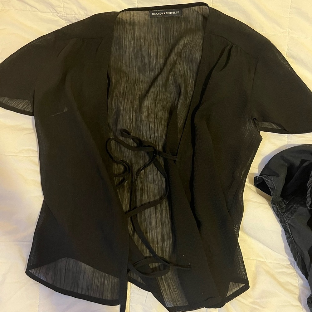 Brandy Melville tie front top